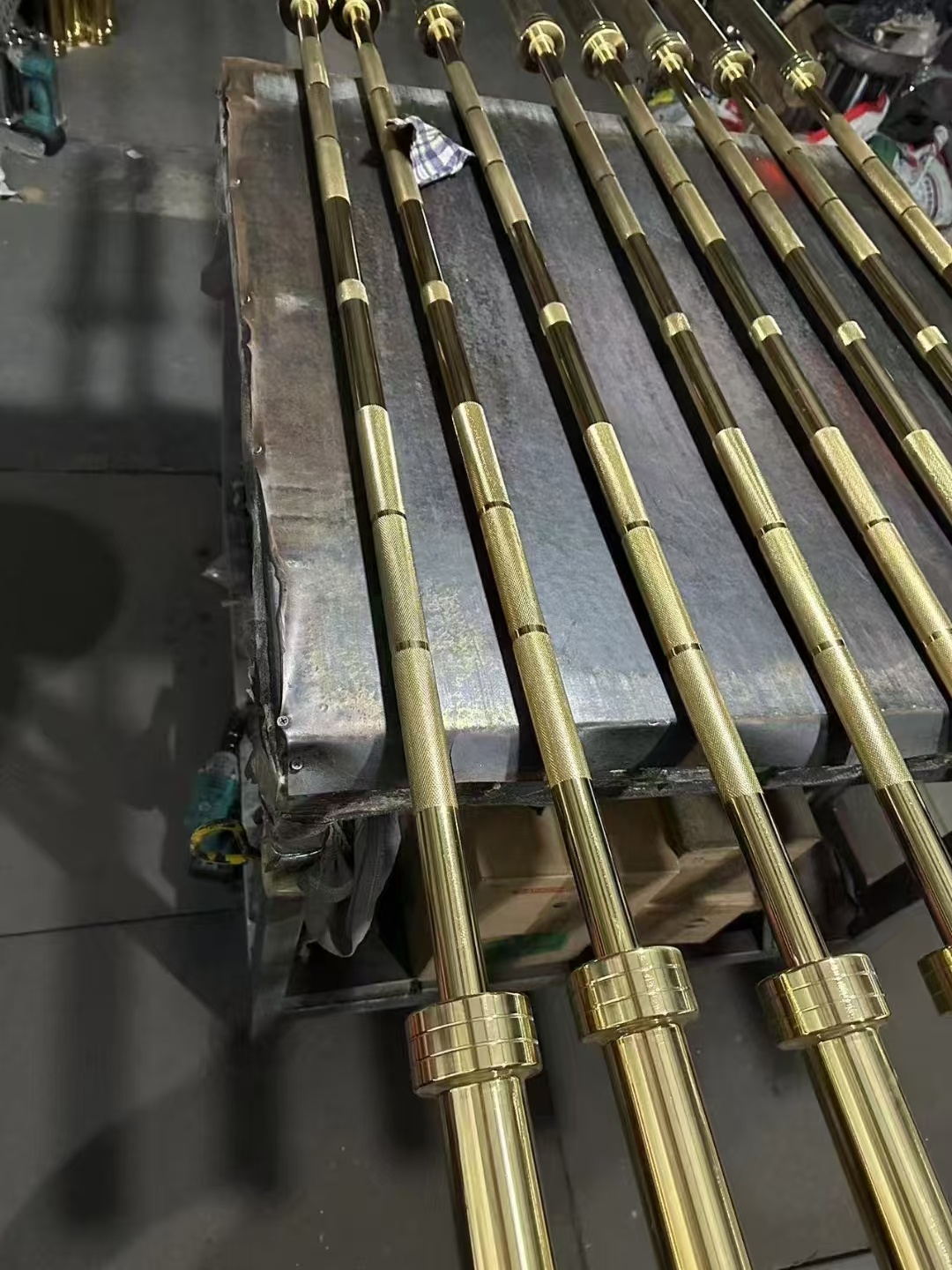 Olympic Barbell 20Kg - Barra con bilanciere in acciaio da