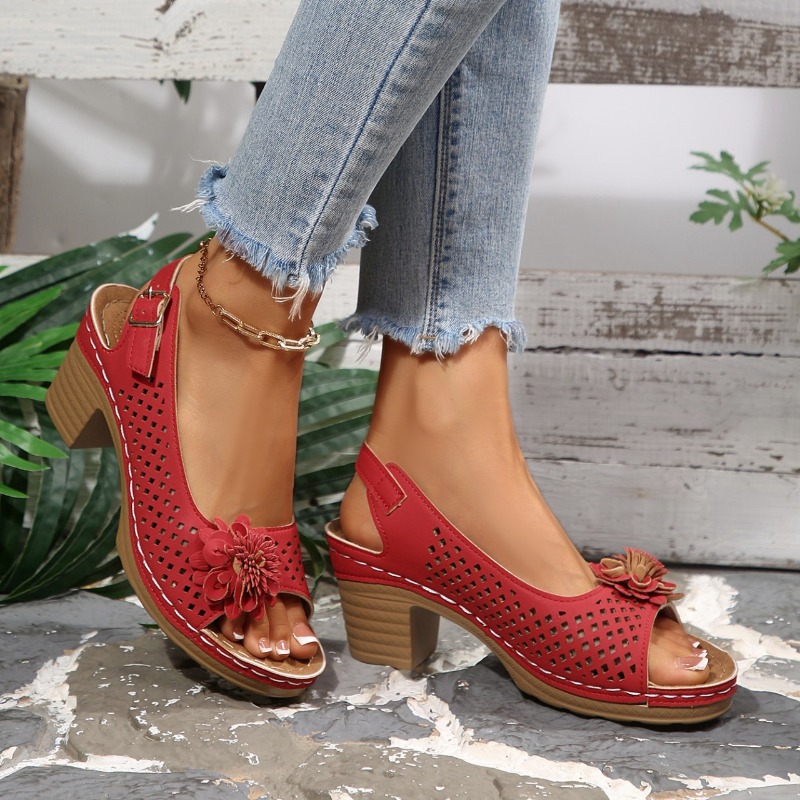 Sandali Donna con Tacco Grosso - Ankle Strap Attachment recensione e prezzo